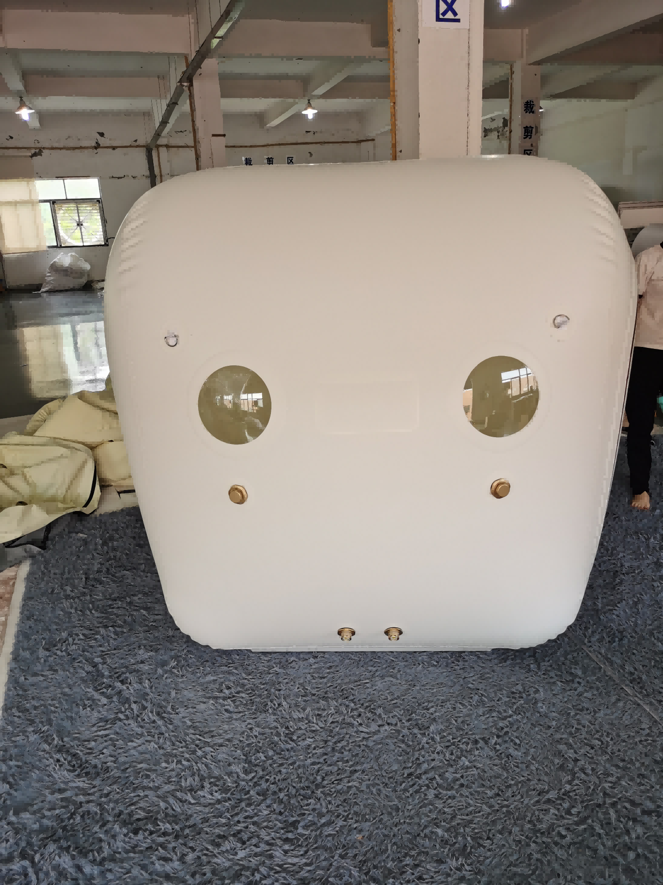 1.3ATA Soft-Shell Wheelchair Hyperbaric Chamber OLV-RW01