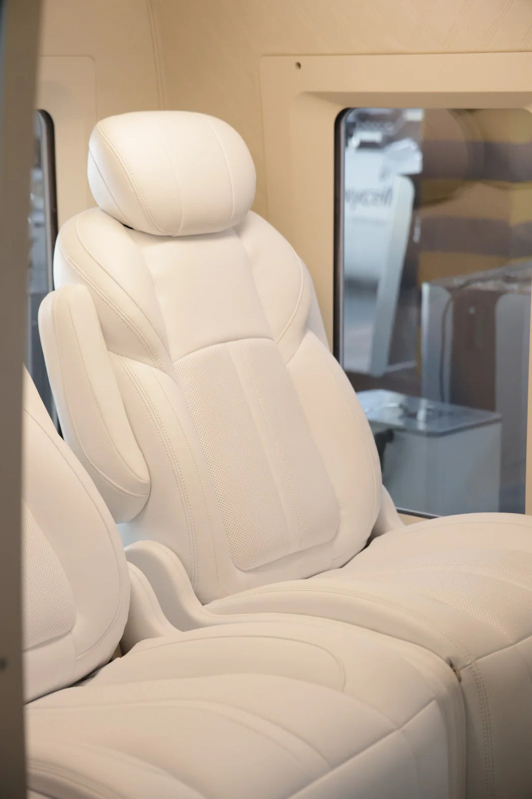 Oxyprime 6 Seated Multiplace 2.0 ATA Hyperbaric Chamber
