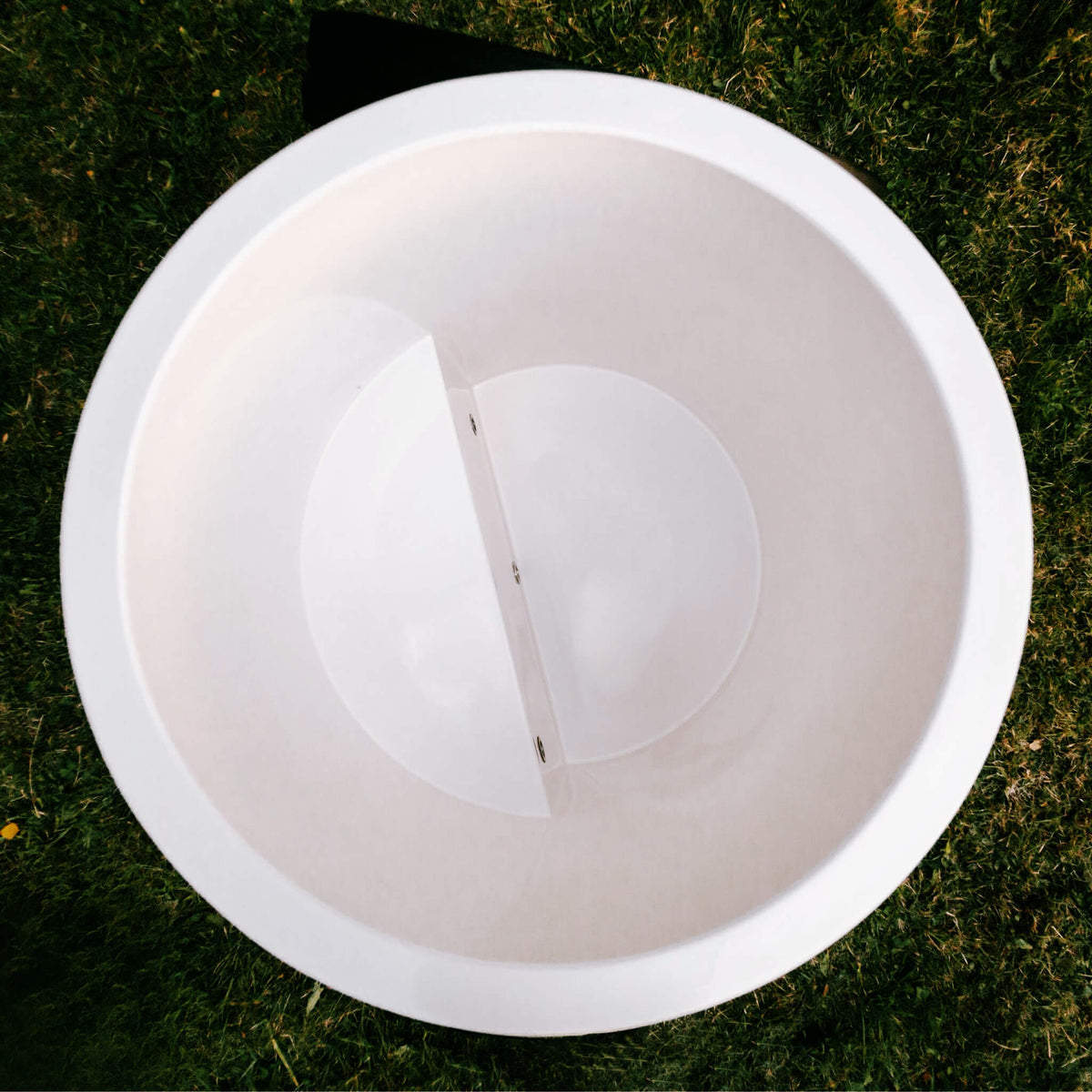 Polaris Premium 1-Person Fully-Assembled ThermoWood Cold Plunge Tub